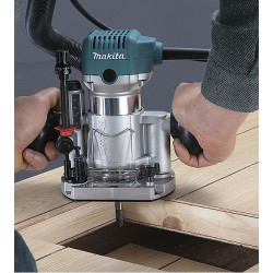 Fresadora Multifunción MAKITA RT0702CX2 710W 35mm + Maletin Makpac Tipo 4 Fresadoras de Superficie