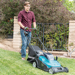 Cortacésped MAKITA DLM432CT2 2x18V Ancho 43cm 575m² Altura Regulable + 2 baterias 5.0Ah + Cargador Rapido Doble Cortacésped B...
